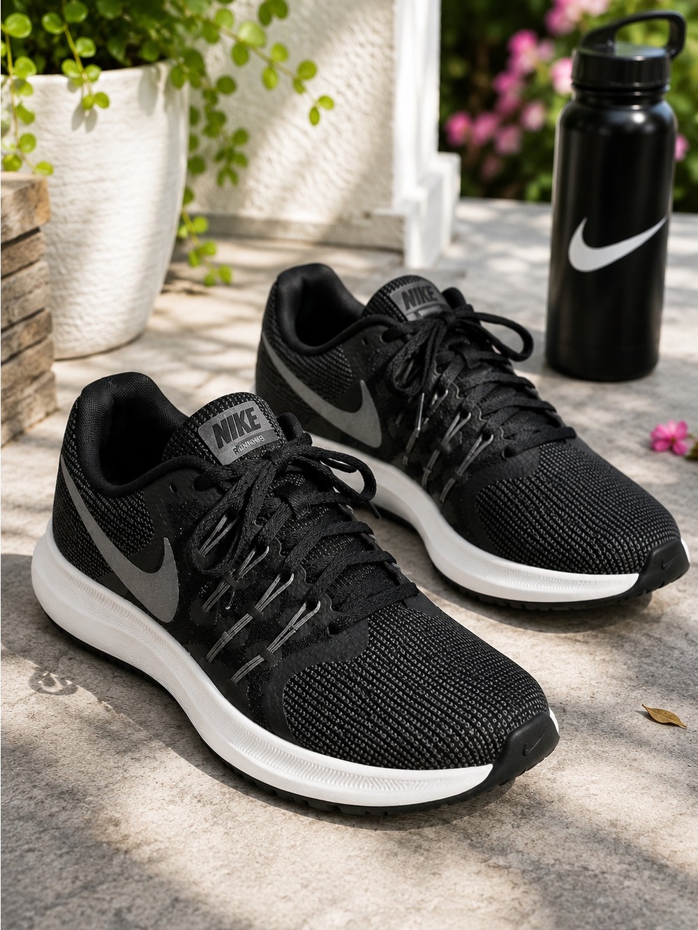 Nike Black Athletic Sneakers with White Label size 7